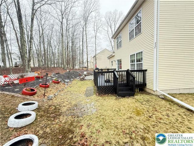 1152 Dorset Drive, Lehman Twp, PA 18324