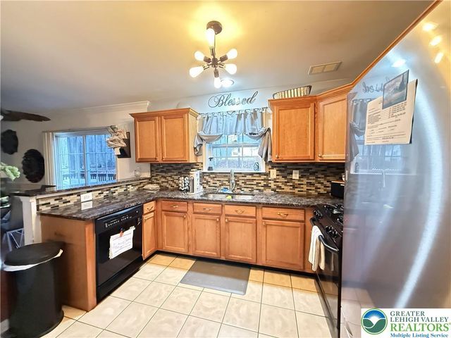 1152 Dorset Drive, Lehman Twp, PA 18324