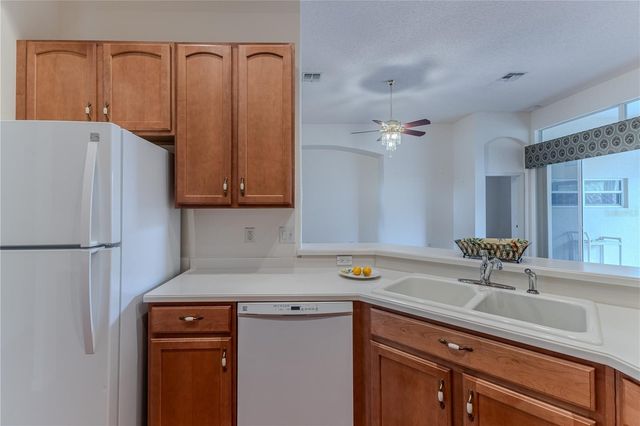 239 LONGLEAF COURT, Spring Hill, FL 34609