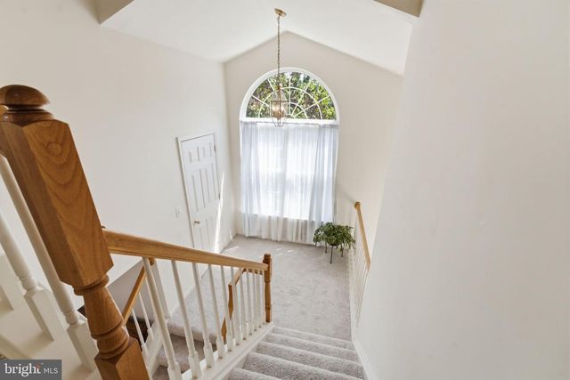 20628 GLENMERE SQ, Sterling, VA 20165