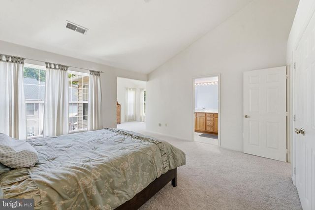20628 GLENMERE SQ, Sterling, VA 20165