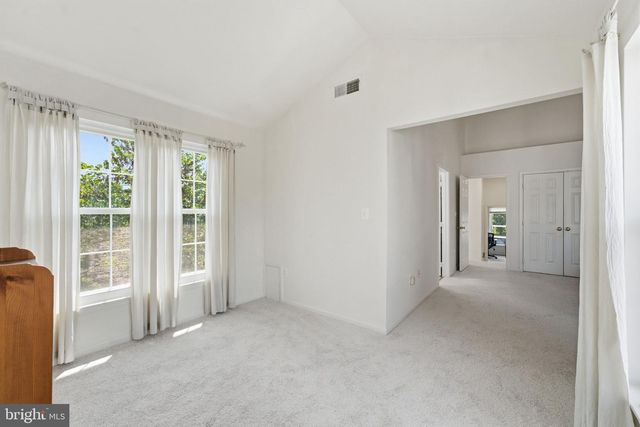20628 GLENMERE SQ, Sterling, VA 20165