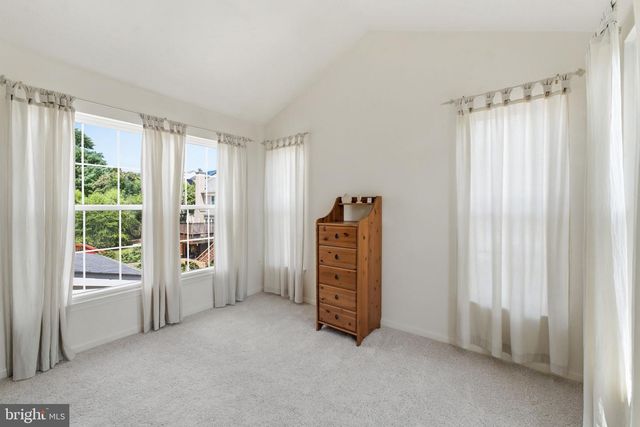 20628 GLENMERE SQ, Sterling, VA 20165