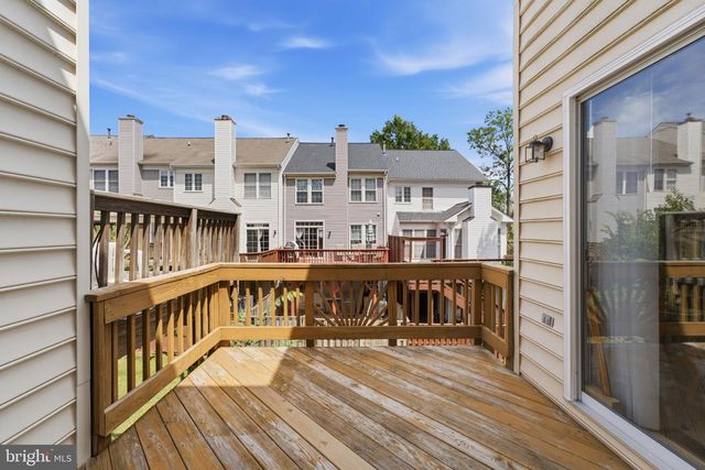 20628 GLENMERE SQ, Sterling, VA 20165