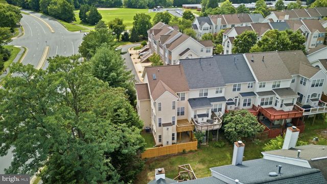 20628 GLENMERE SQ, Sterling, VA 20165