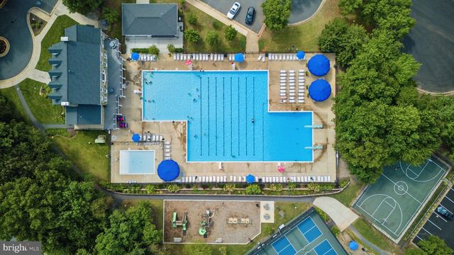 20628 GLENMERE SQ, Sterling, VA 20165