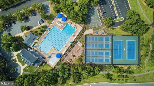 20628 GLENMERE SQ, Sterling, VA 20165