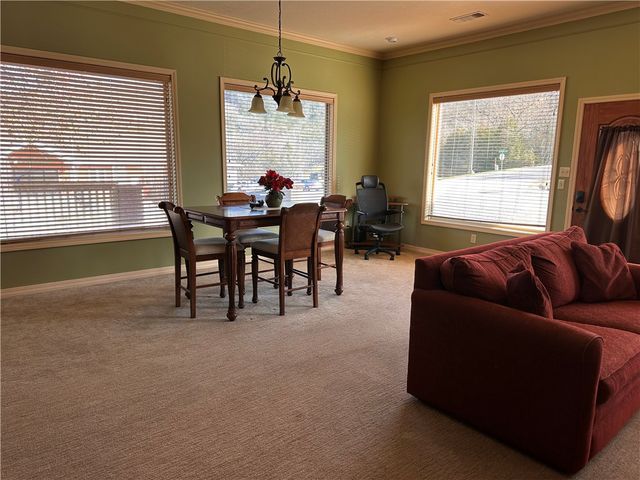 1 Blue Water Circle, Holiday Island, AR 72631