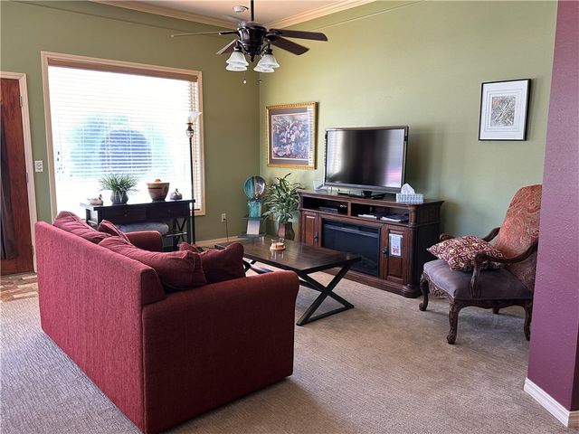 1 Blue Water Circle, Holiday Island, AR 72631