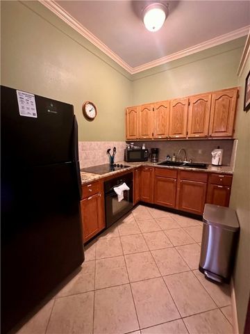 1 Blue Water Circle, Holiday Island, AR 72631