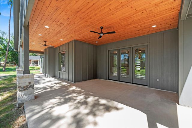 26819 South Creek Drive, Magnolia, TX 77354