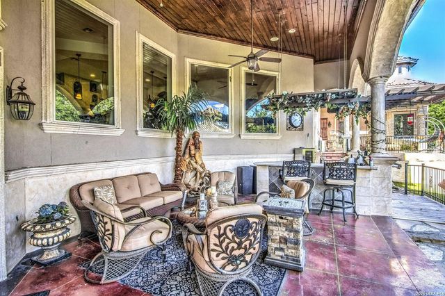 9469 Canyon Mist, Helotes, TX 78023