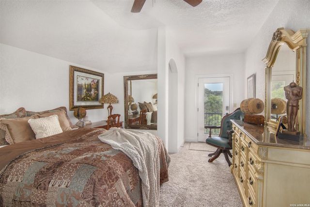 9469 Canyon Mist, Helotes, TX 78023