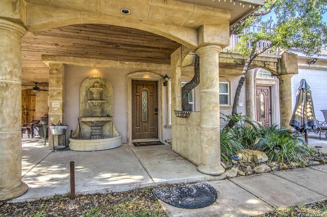 9469 Canyon Mist, Helotes, TX 78023