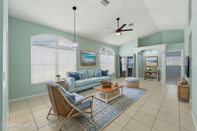 10428 Casa Grande Circle, Spring Hill, FL 34608