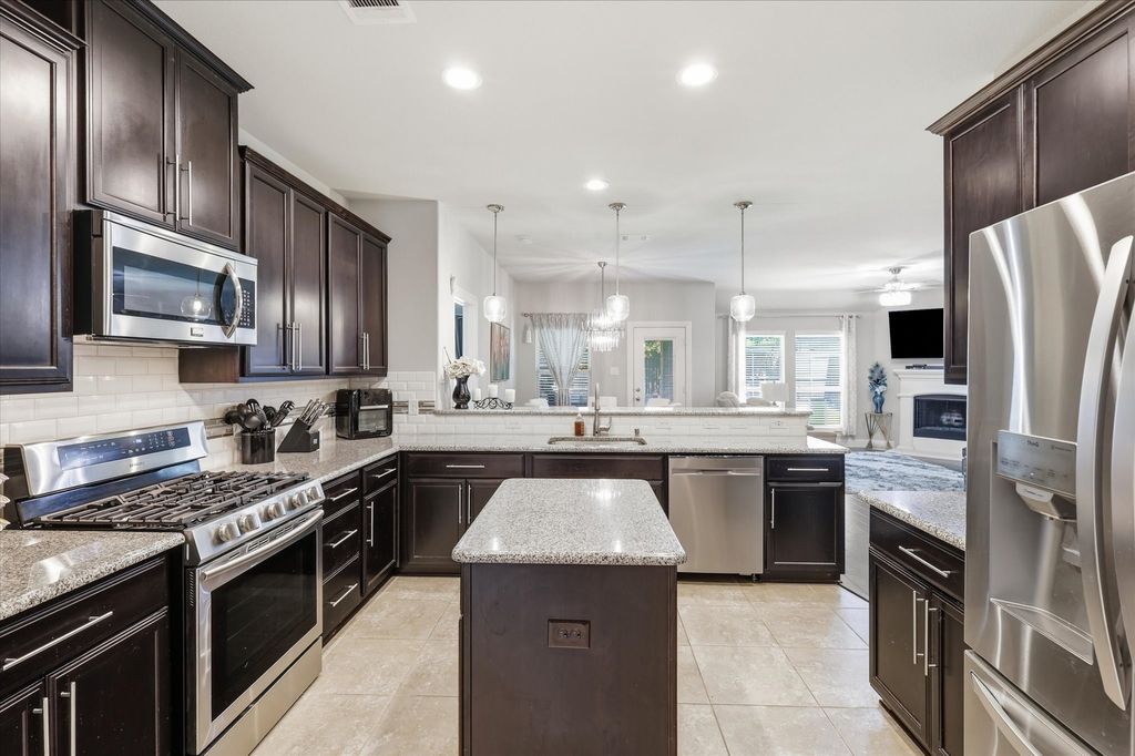 4009 Wavertree Road, Frisco, TX 75036 — photo 3