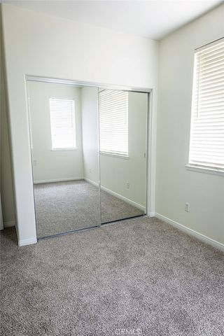 29274 Henderson, Highland, CA 92346