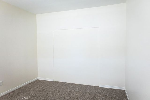 29274 Henderson, Highland, CA 92346