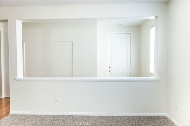 29274 Henderson, Highland, CA 92346