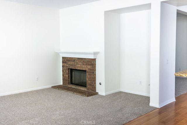 29274 Henderson, Highland, CA 92346