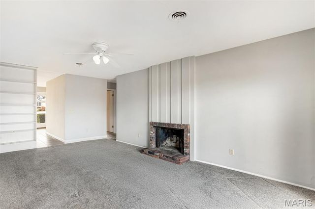 109 Little Hill Court, Ballwin, MO 63011