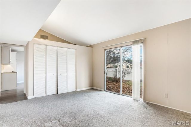 109 Little Hill Court, Ballwin, MO 63011