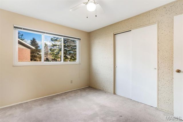 109 Little Hill Court, Ballwin, MO 63011