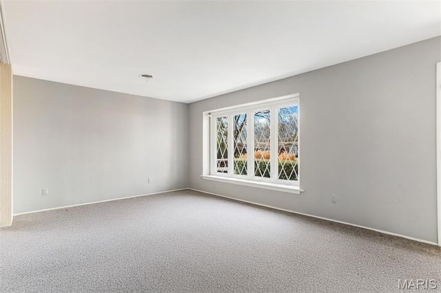 109 Little Hill Court, Ballwin, MO 63011