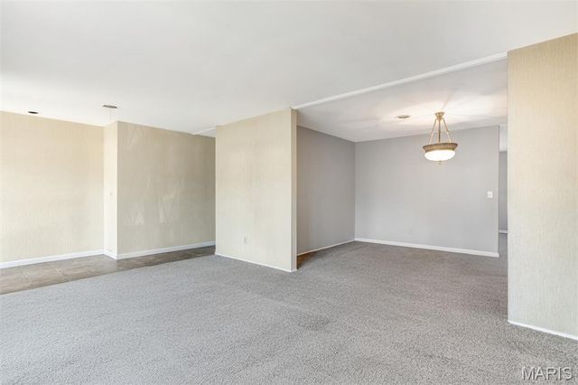 109 Little Hill Court, Ballwin, MO 63011