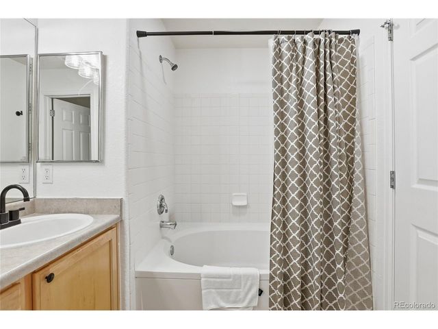 488 Black Feather Loop 219, Castle Rock, CO 80104