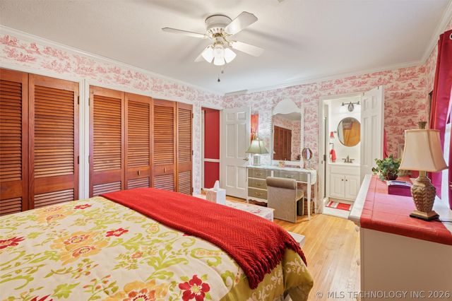 2124 Skyline Drive, Bartlesville, OK 74006