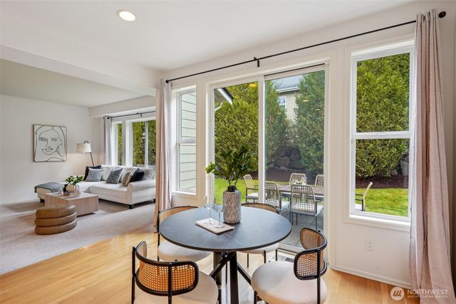 12066 167th Place NE, Redmond, WA 98052