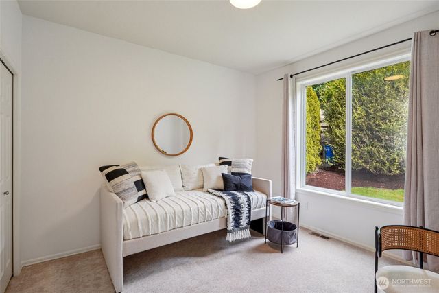 12066 167th Place NE, Redmond, WA 98052