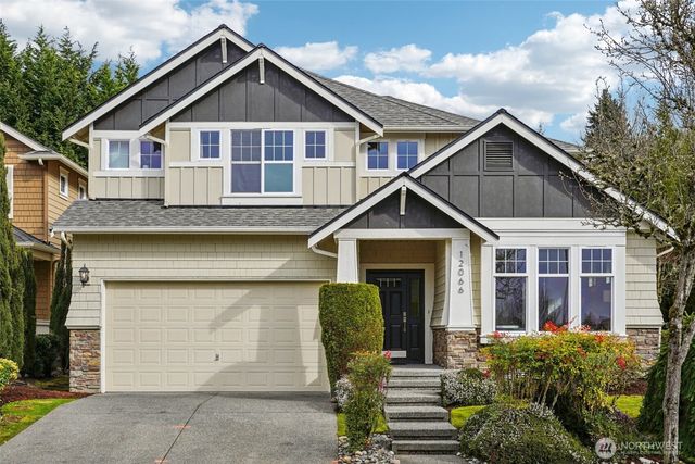 12066 167th Place NE, Redmond, WA 98052