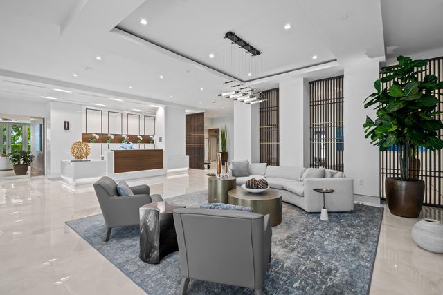 435 BAYSHORE Drive 803, Fort Lauderdale, FL 33304