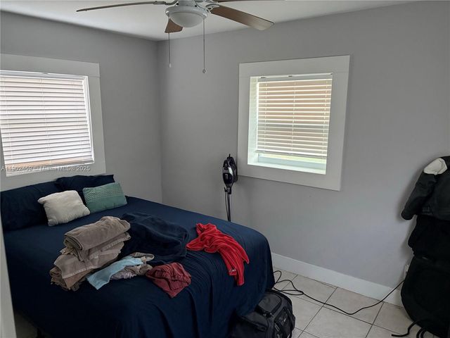 1430 NW 7th St, Fort Lauderdale, FL 33311