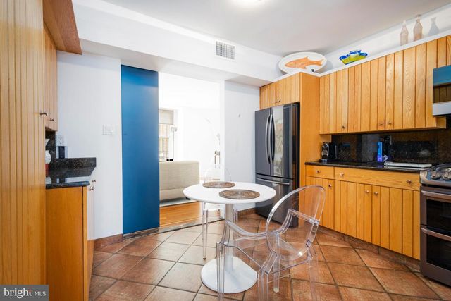 1901 WALNUT ST #15B, Philadelphia, PA 19103