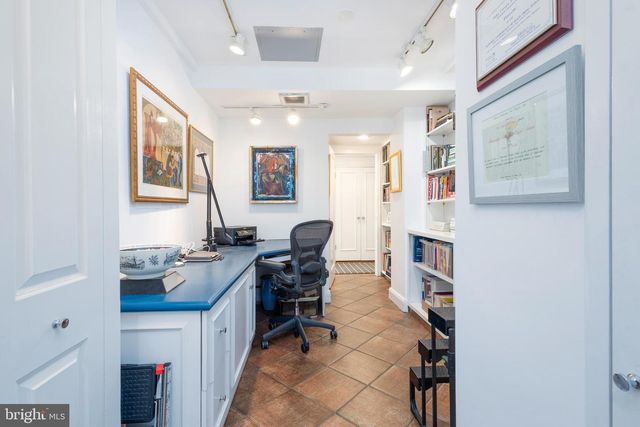 1901 WALNUT ST #15B, Philadelphia, PA 19103