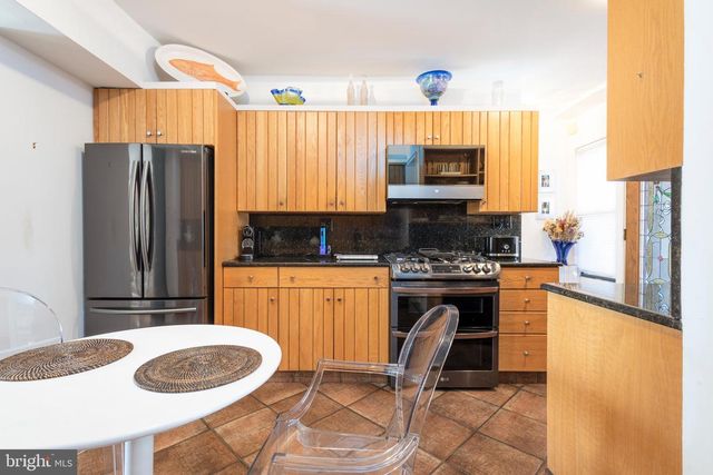 1901 WALNUT ST #15B, Philadelphia, PA 19103