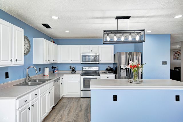 6545 Newstead Drive, Indianapolis, IN 46217