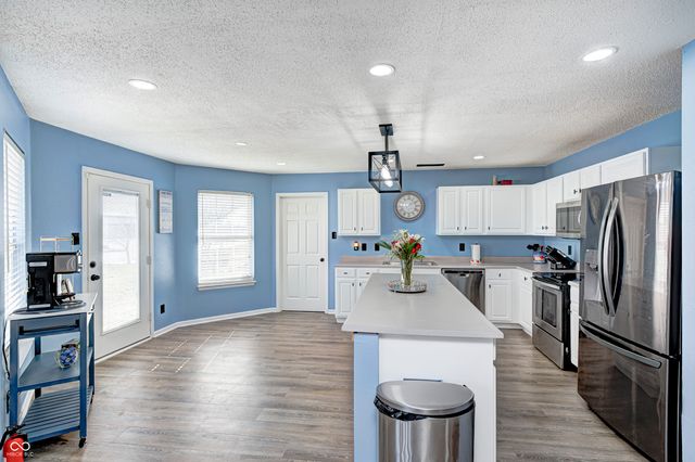 6545 Newstead Drive, Indianapolis, IN 46217