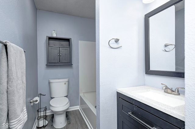 6545 Newstead Drive, Indianapolis, IN 46217