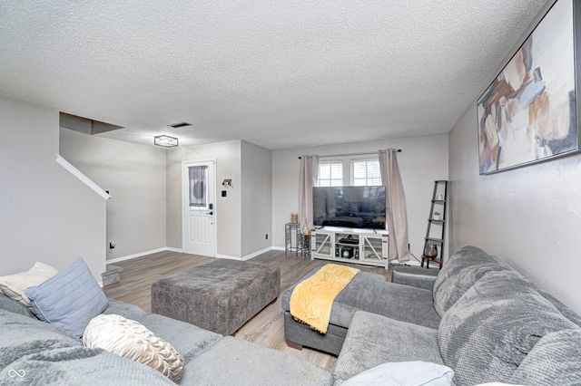 6545 Newstead Drive, Indianapolis, IN 46217