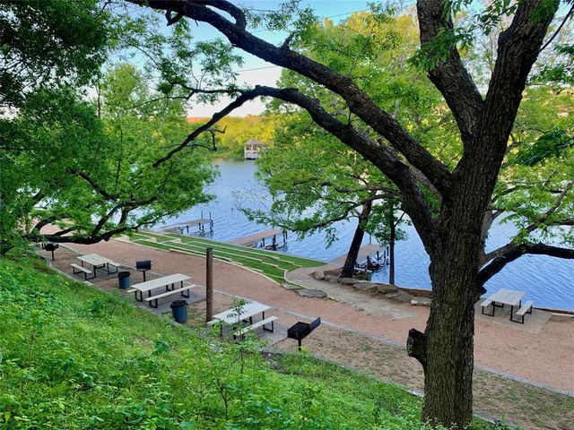 2201 Crazyhorse PASS, Austin, TX 78734