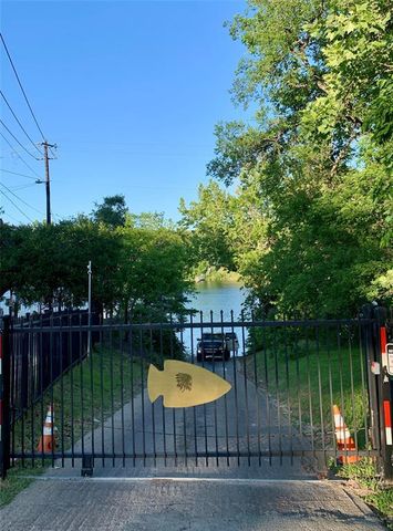 2201 Crazyhorse PASS, Austin, TX 78734