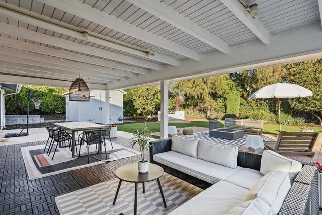 6625 Casselberry Way, San Diego, CA 92119