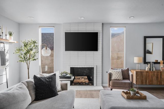 6625 Casselberry Way, San Diego, CA 92119