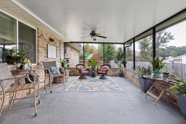 5348 Oak Hammock Court, Milton, FL 32570