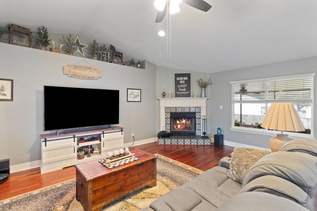 5348 Oak Hammock Court, Milton, FL 32570