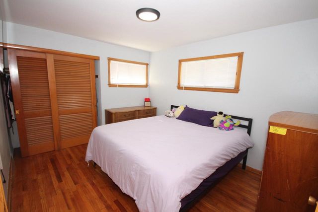 9000 W Custer AVENUE, Milwaukee, WI 53225